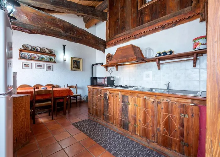 Del Celtico By Interhome Vetan